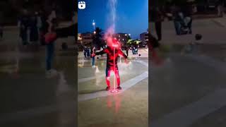 Yolda Yürürken Dikkat Edin