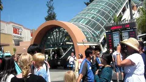 The Mystery Machine of Scooby-Doo in Universal Studios