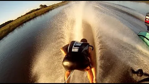 Extreme Freestyle Barefooting "I'm On Top Of The W...