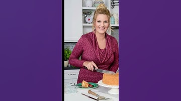 Thumbnail of Trisha yearwood American singer  with mom,sis making food ,eating.🙂