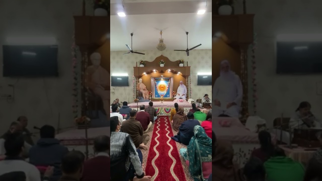 भजन-जन्म जन्म की मैं अवगुण हारी,सतगुरु मेरे…(श्री राम शरणम् आश्रम)#satsang#radhekrishna 