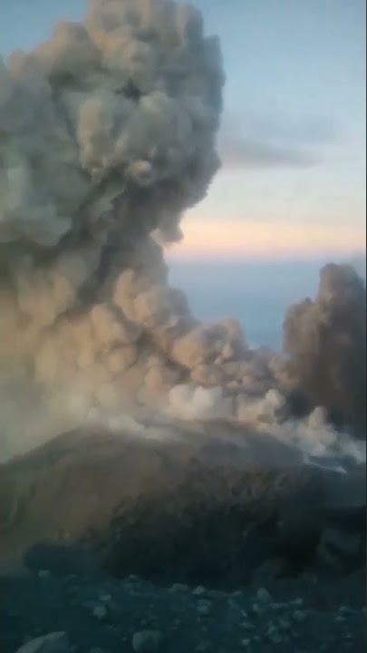 Lagu untuk semeru 'Rumini Anak Semeru'