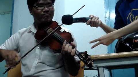 Quỳnh- CLB Guitar Văn Lang