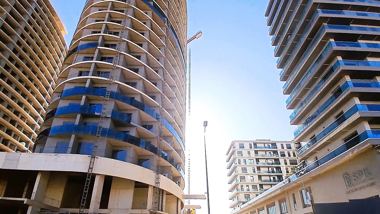 تابعو آخر أشغال مركب الإقامات السكنية في وهران في هذا الفيديو من عين المكان