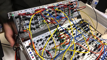 MMTA FALL SYNTHFEST 2013: 4ms Modular Row Modules Eurorack Case