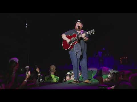 Luke Combs – 5 Leaf Clover (Unreleased Original)