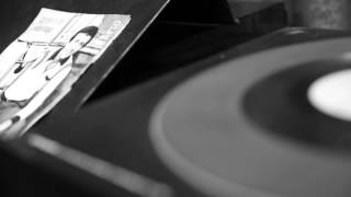 Erol Evgi̇n - İşte Öyle Bi̇r Şey