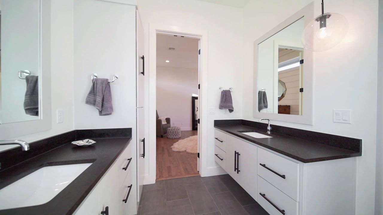 1548 E 34th St, Tulsa, OK 74105