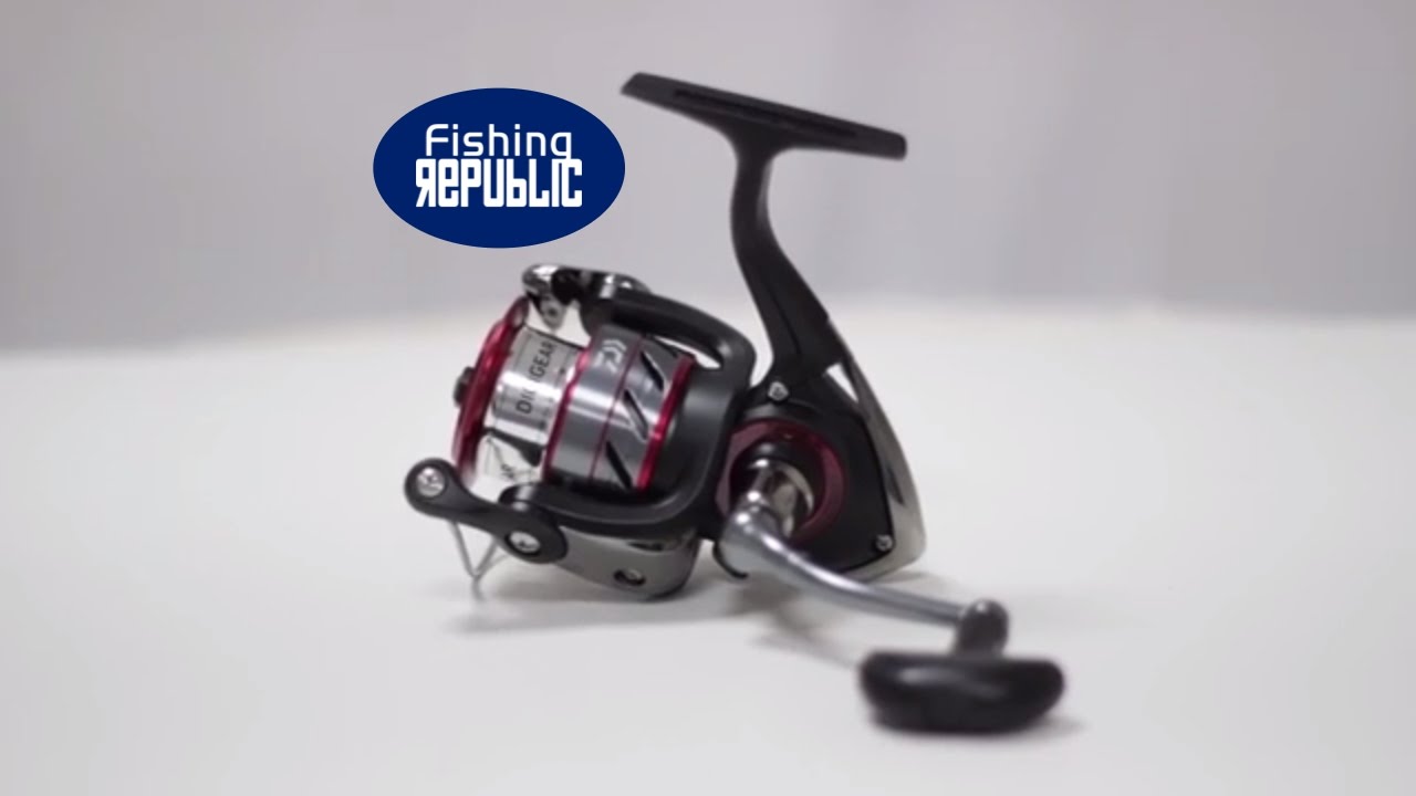 DAIWA CROSSFIRE 2500 REEL RED BLACK - CF2500RB