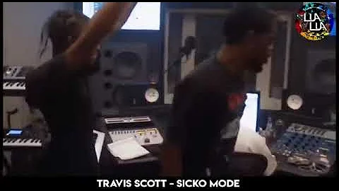 Travis Scott recording SICKO MODE