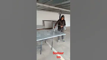 Shortsصبغ باب حديد 