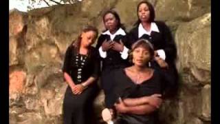 Video thumbnail of "Antoneitte Angolombe Yesu Ameniokoa"