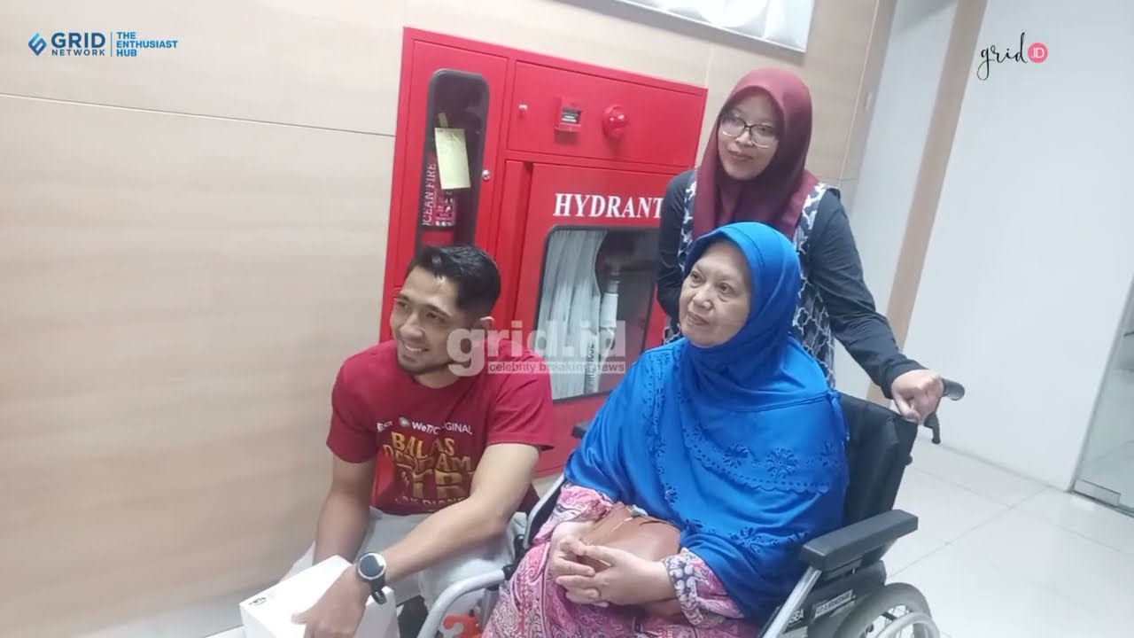 🔴LIVE GRID.ID: Arya Saloka Hibur Emak-emak di Rumah Sakit