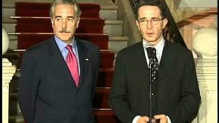 Reunión con el Presidente electo Álvaro Uribe Vélez -27 de mayo de 2002-