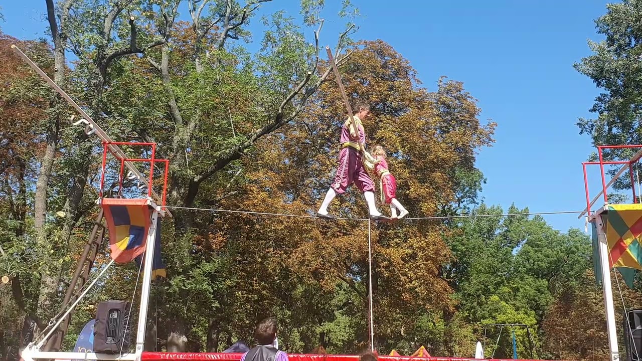 Anno dazumal - Hochseilshow der Geschwister Weisheit - Laternenfest 2022