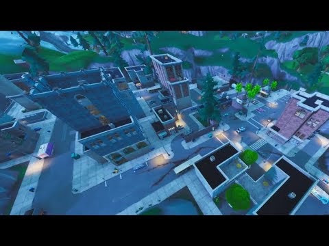 Fortnite / Tilted towers (walkthrough)