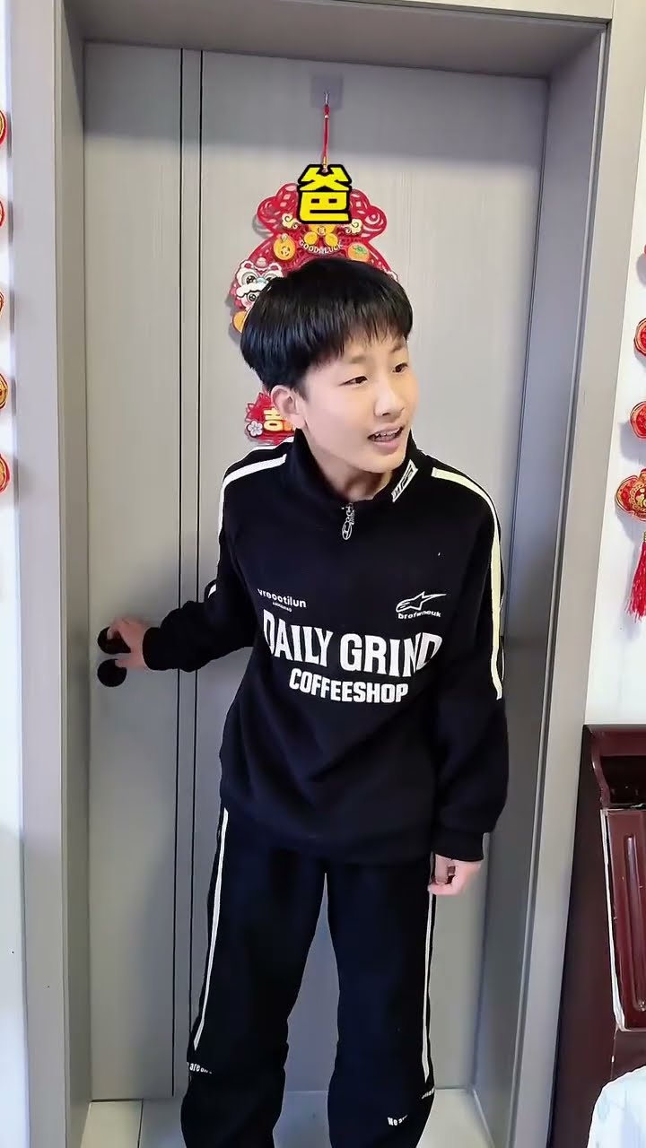 又被儿子套路了，这次看你还能笑的出来！#Cute baby#Cute#呆萌小米宝#聪明宝宝#萌娃