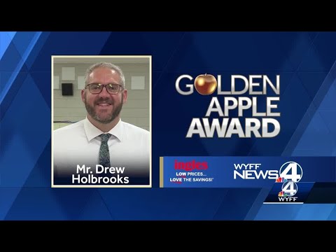 Walhalla Middle School teacher recognized with Golden Apple Award