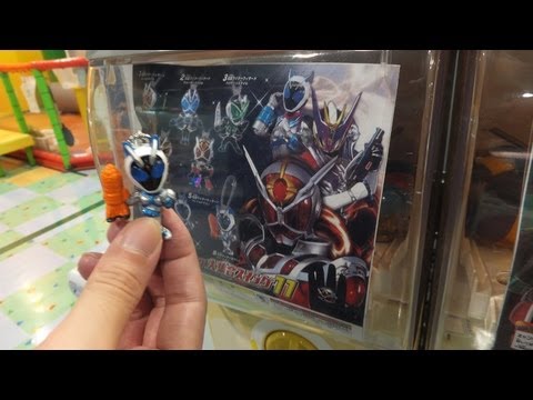 ガシャポン　仮面ライダー大集合スイング１１を回してみた