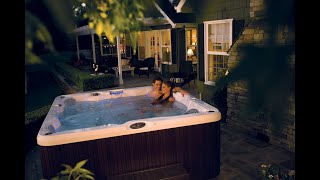 Introducing the 2020 Jacuzzi® J-200 series hot tub (5 min)