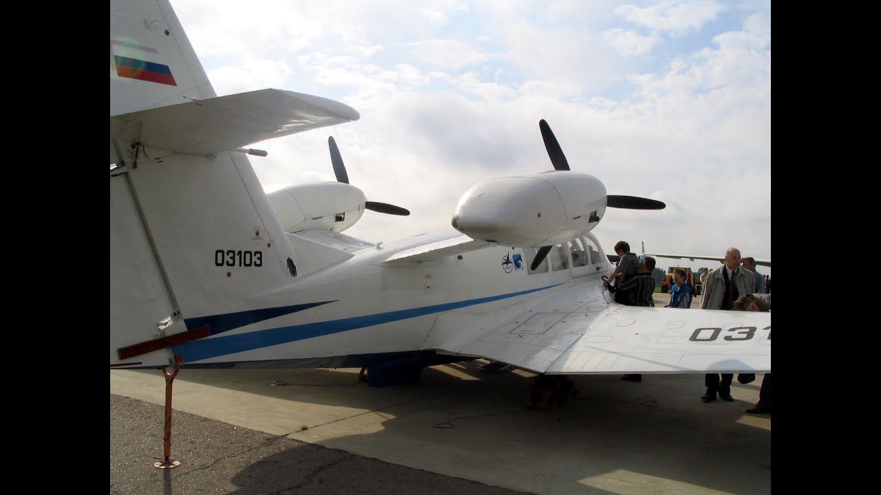 Be 103 Beriev Be-103 / Бериев Бе-103 amphibious seaplane MAKS 2003 / МАКС 2003 ...
