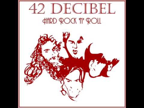 42 DECIBEL \