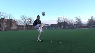 Kickfreehd - Winter Football Freestyle Freekicks