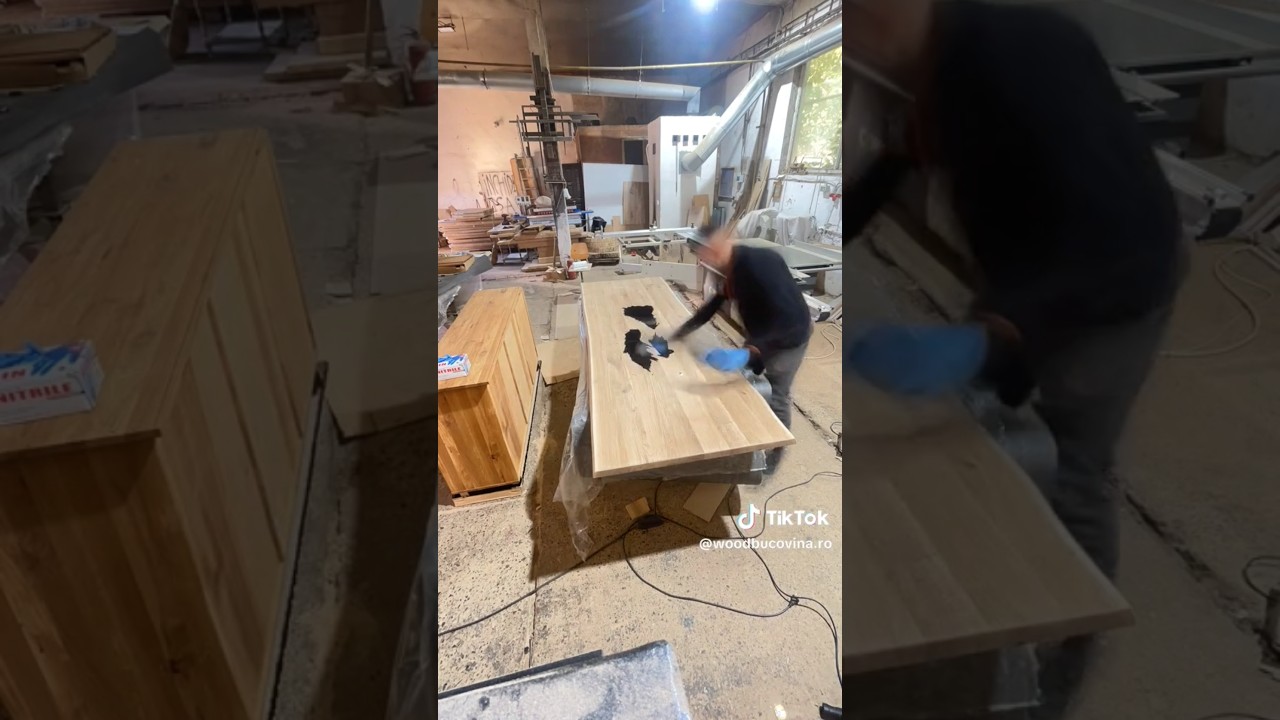 Masa Lemn Masiv pregătirea blatului șlefuire și aplicarea lacului Wood Bucovina 