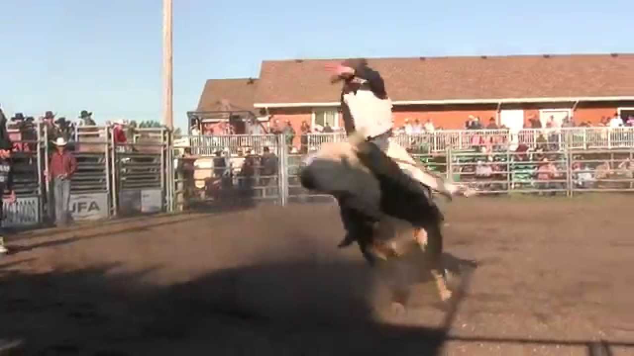 Tomato Ride Joey Tomato rides West Wind for an 82 - YouTube