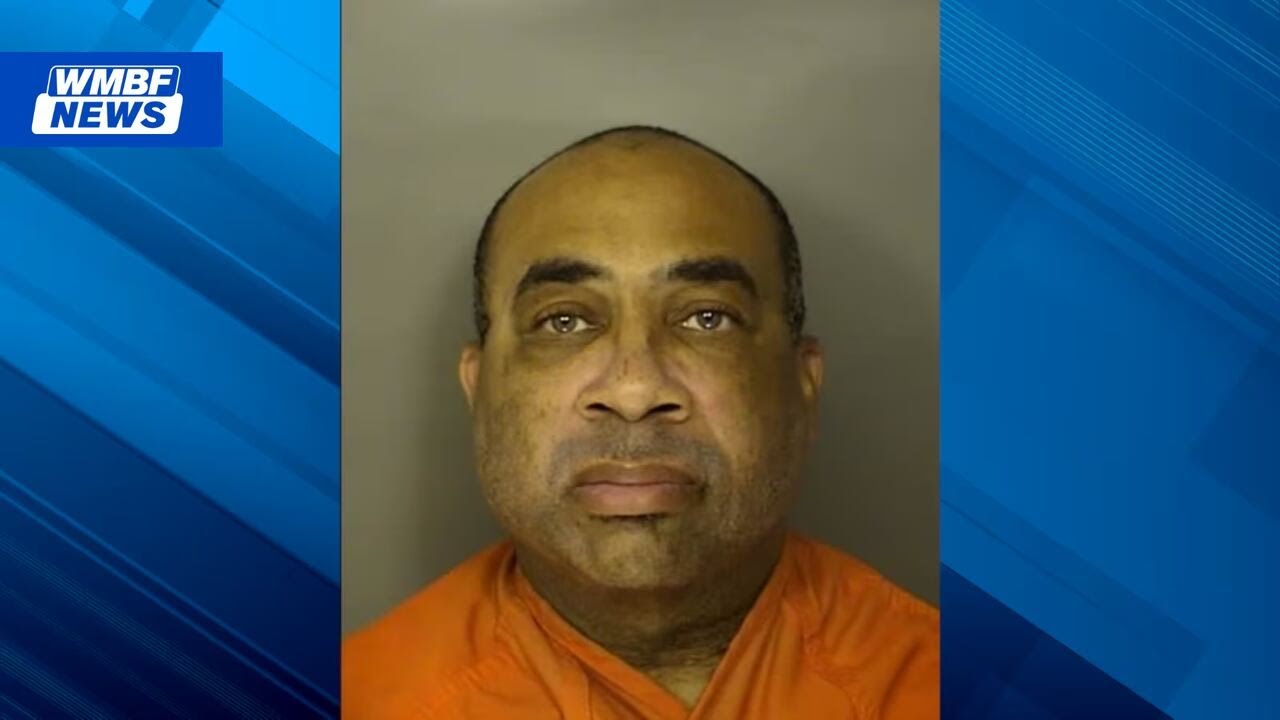 Police: Man accused of pointing gun at other driver, victims in Conway ...