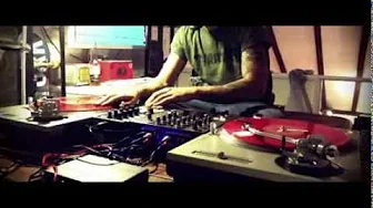 DIRTY LAW // S.W.A.T. THEME' REMIX // BEATJUGGLING ROUTINE DIRTY LAW // S.W.A.T. THEME' REMIX // BEATJUGGLING ROUTINE