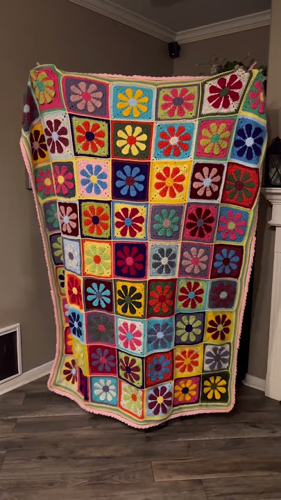 Daisy grannie squares #crochet #granniesquare #handmade