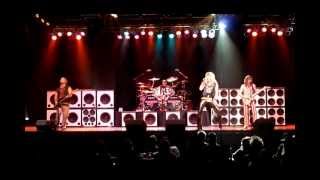The Atomic Punks (Van Halen Tribute) - Romeo Delight (Las Vegas 1-19-13).mp4