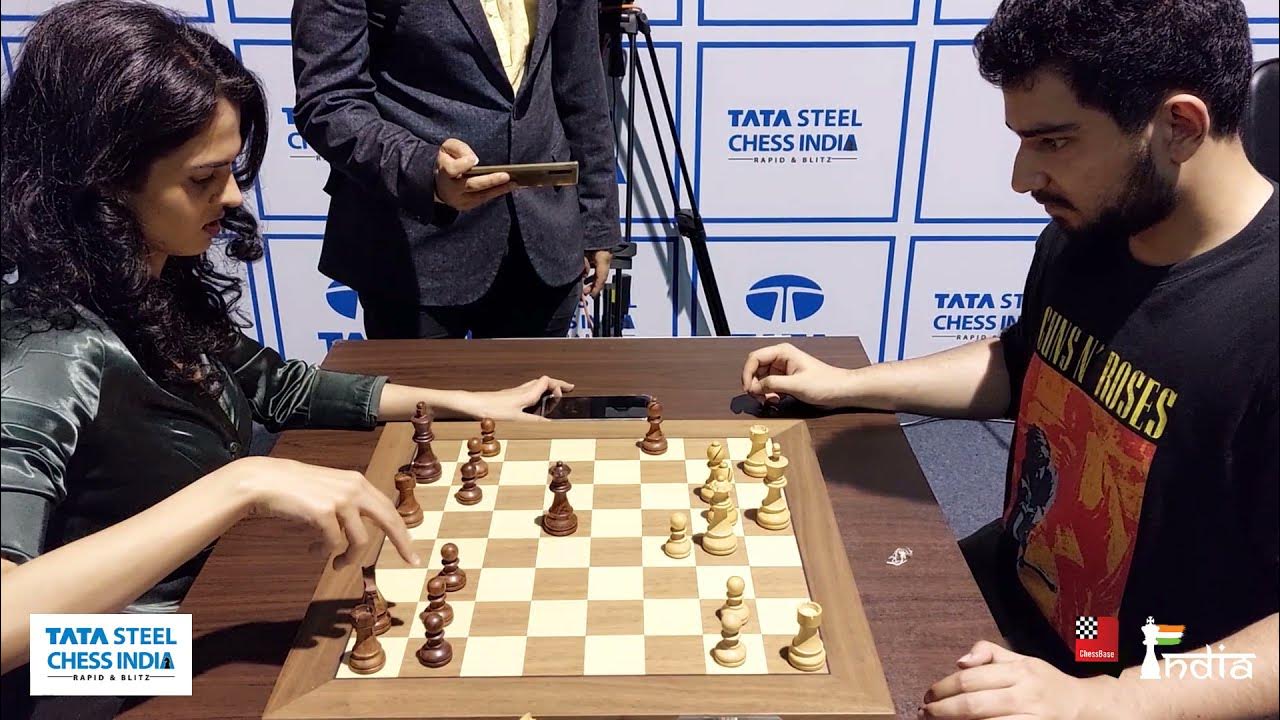 Vintage Vishy wins blitz and hearts at Tata Steel Chess in Kolkata