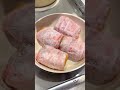 がんばらない日の最強おかず🍳✨\ 下味冷凍OK!豚ばらキムチチーズ巻き /