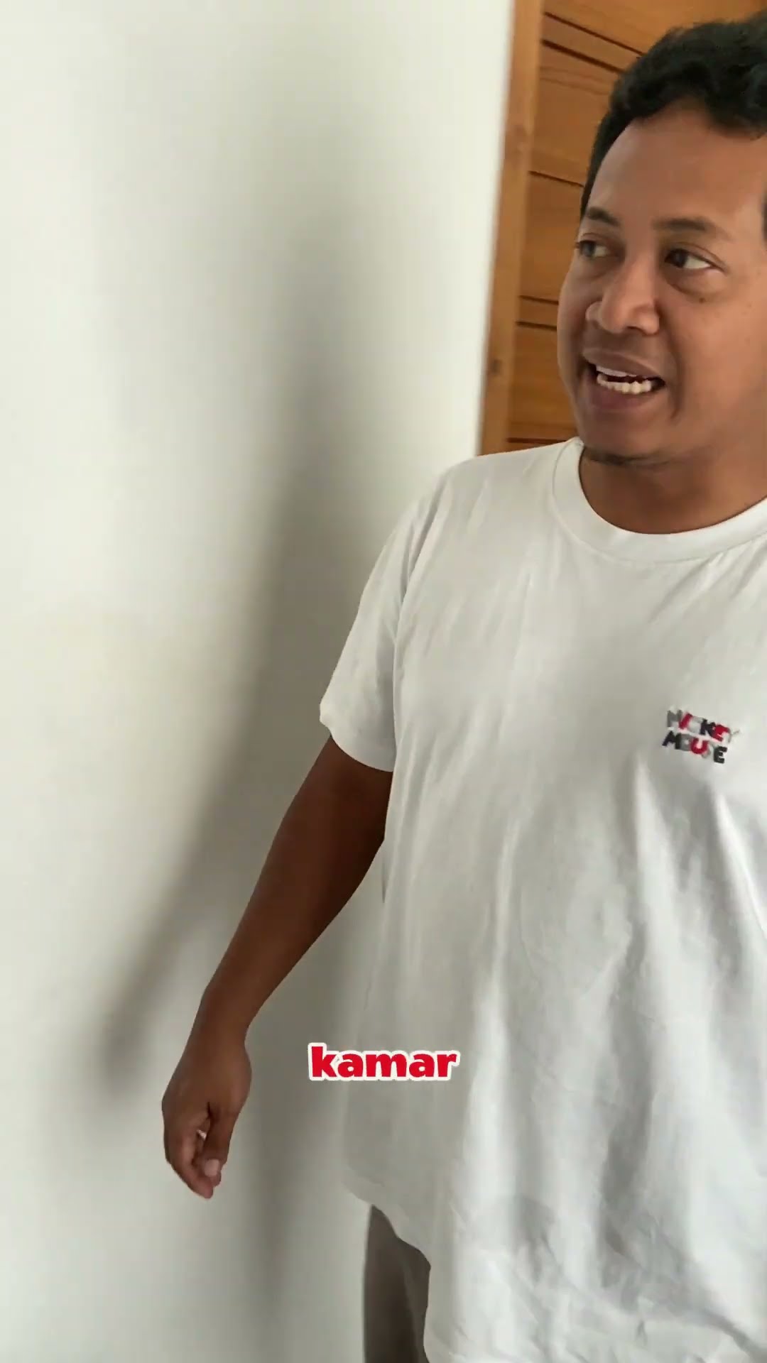 LEIKA PETAK UMPET BARENG AYAH BUNDA LEXIE, TEBAK SIAPA YANG JADI PENJAGANYA GUYS? #leika #shorts