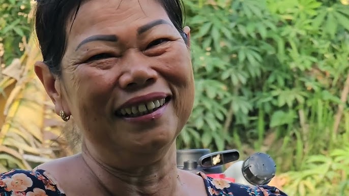 Cách Thưởng Thức Món Bê Xào Sả Ớt Rau Ngổ