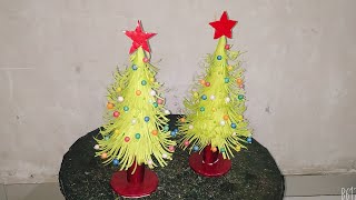 How to make Christmas tree🌲🌲 at home with colour paper||