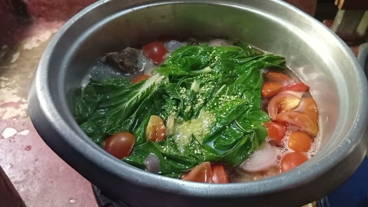 Sinabawang  Tilapya at Paksiw na Galunggong