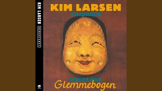 Video thumbnail of "Kim Larsen - Jeg plukker fløjlsgræs (2012 - Remaster)"