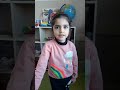 طفله صغيره تبلغ من العمر 3 سنوات تقرا القران سوره الكوثر ما شاء الله 