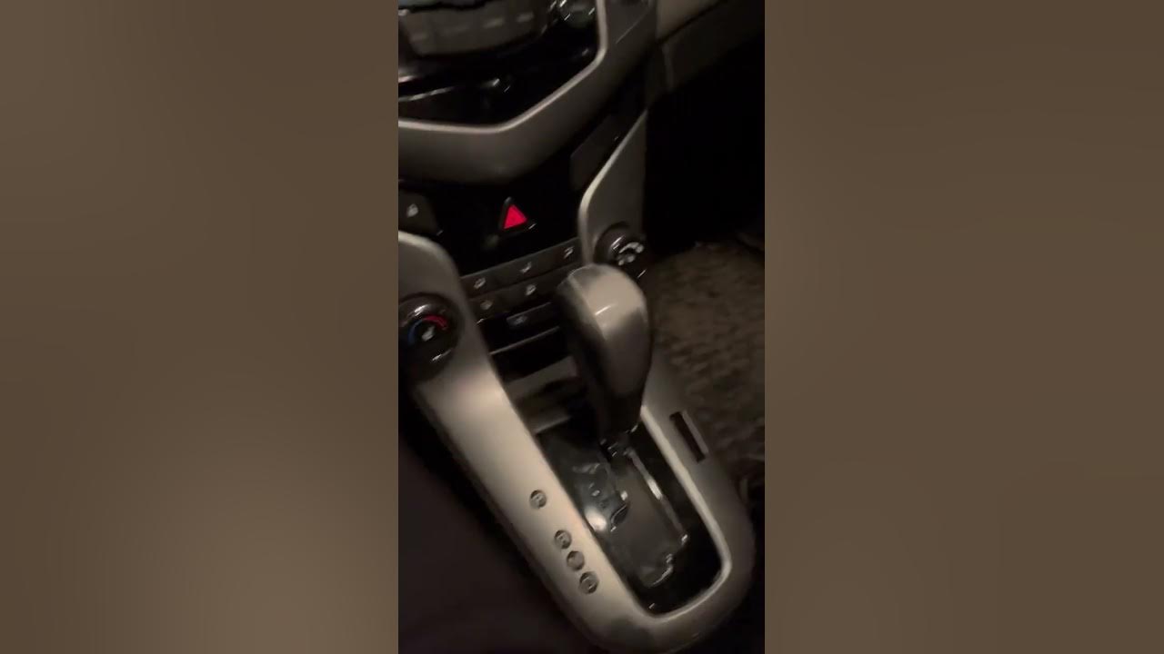 Как снять ручку акпп шевроле круз Перетяжка кожей ручки АКПП и руля Chevrolet Cruze Hatchback, 1,8 л, 2014 года