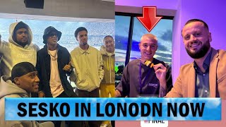 Benjamin Sesko Spotted In London With His Agent | Ethan Nwaneri Meets Ronaldinho !!!