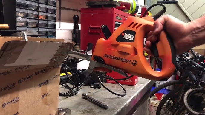 Black & Decker Powered Handsaw Product Review 