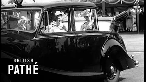 Queen Arrives In Lagos (1956)