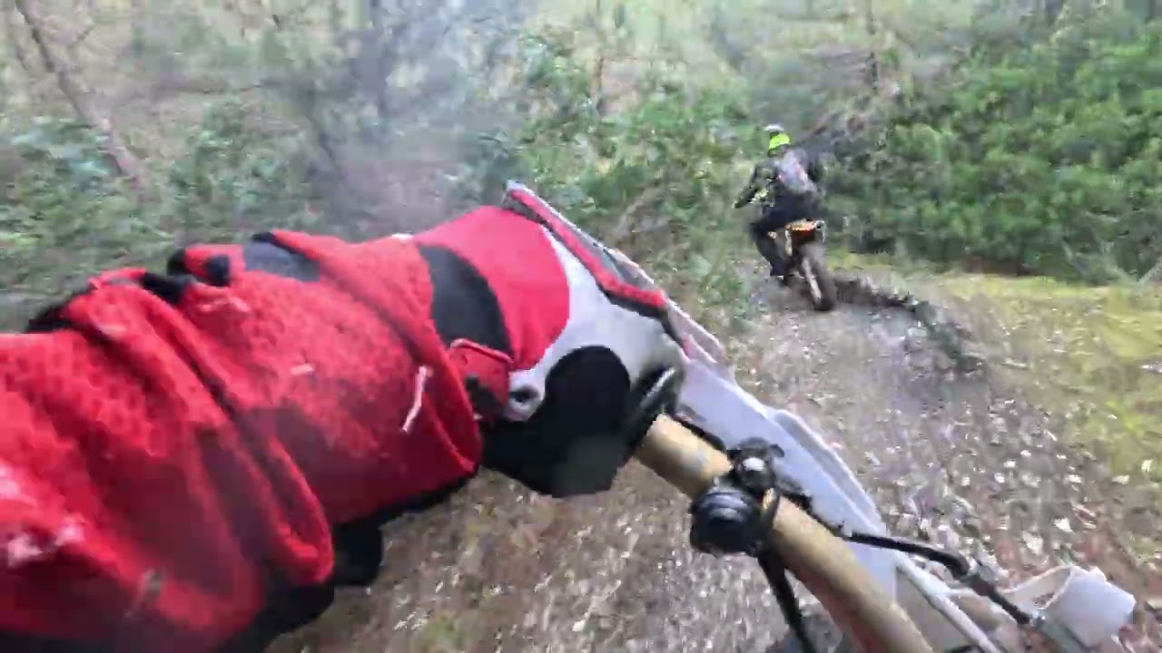 MOTO EVIA ENTOYRO RMX-Z VS CR  🇬🇷