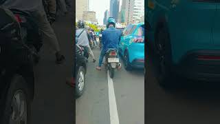 Mungkin Kah Orang Ini Dari Masalalumenjelajah Waktu Ke Masa Depan Dengan Supranya