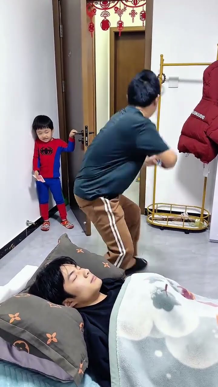 爸爸真是得不偿失！这下扎心了！#Cute baby#Cute#呆萌小米宝#聪明宝宝#萌娃