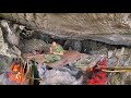 cuộc phiêu lưu trong rừng. sống một mình trong hang động