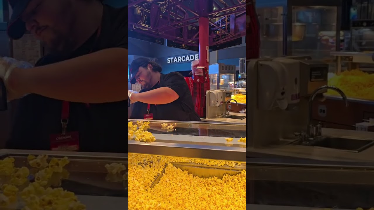 Профессиональный официант по попкорну 👏🏼🍿 